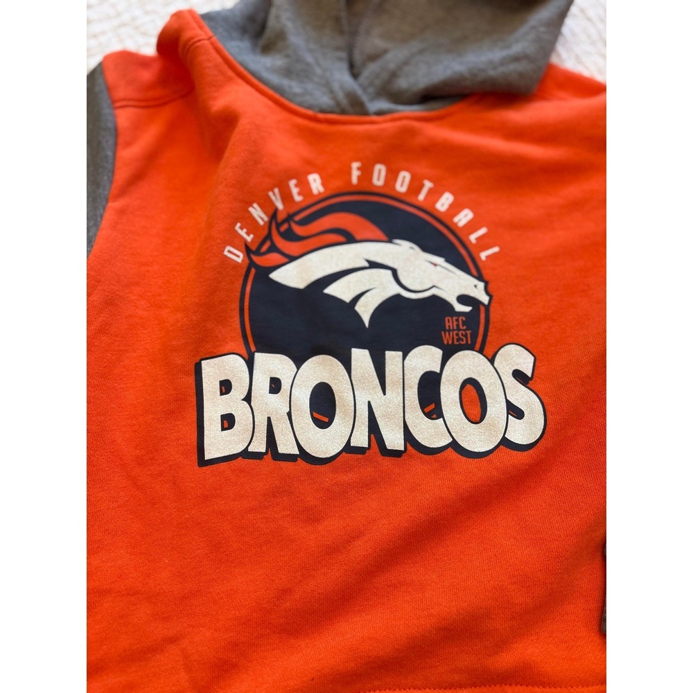 Denver Broncos Kids Size 5/6 Pullover Hoodie Size 5/6 - Picture 2 of 4